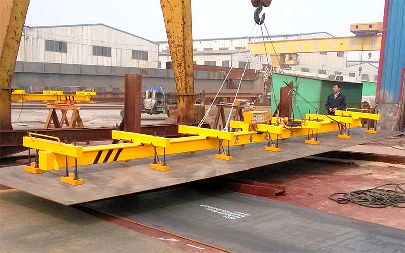 Electro permanent magnetic lifter for thin steel handling
